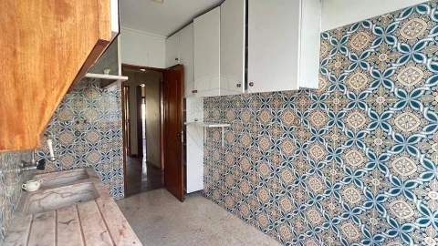 Apartamento T2 para Venda em Águas Livres