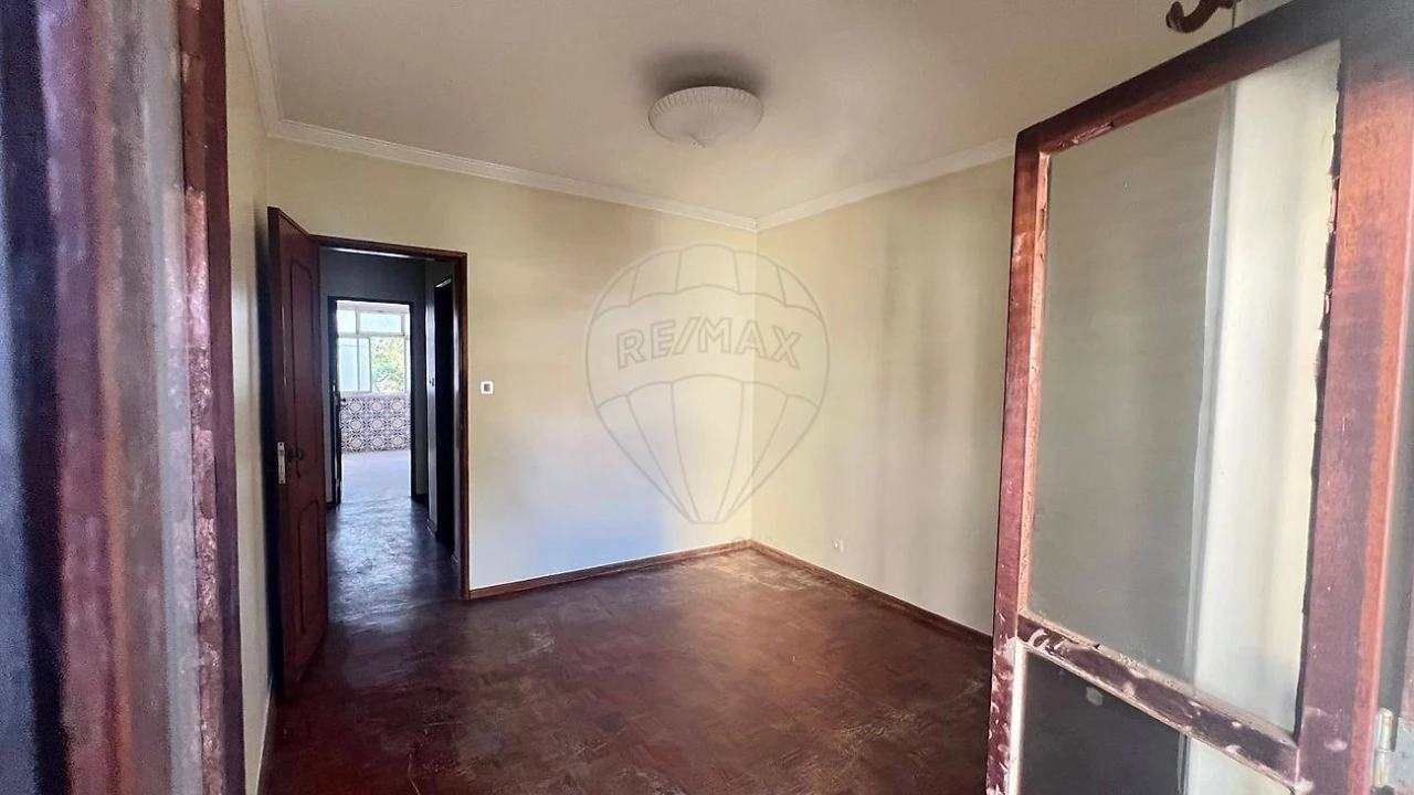 Apartamento T2 para Venda em Águas Livres Foto 21