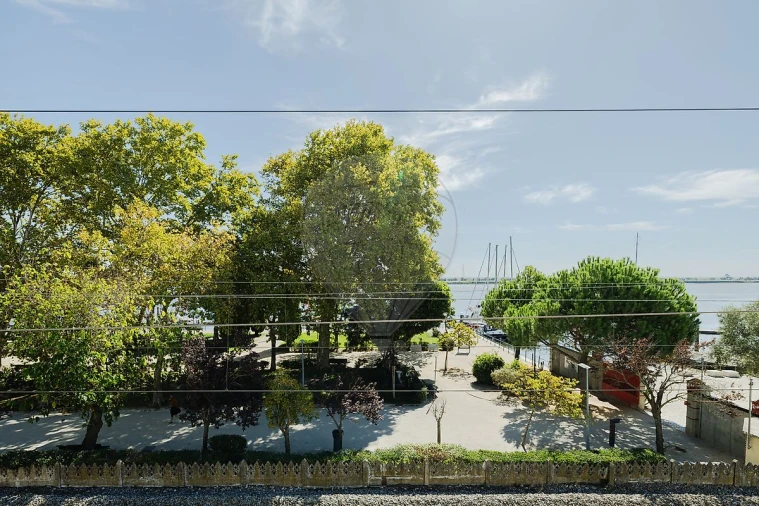 Apartamento T3 para Venda em Vila Franca de Xira Foto 37