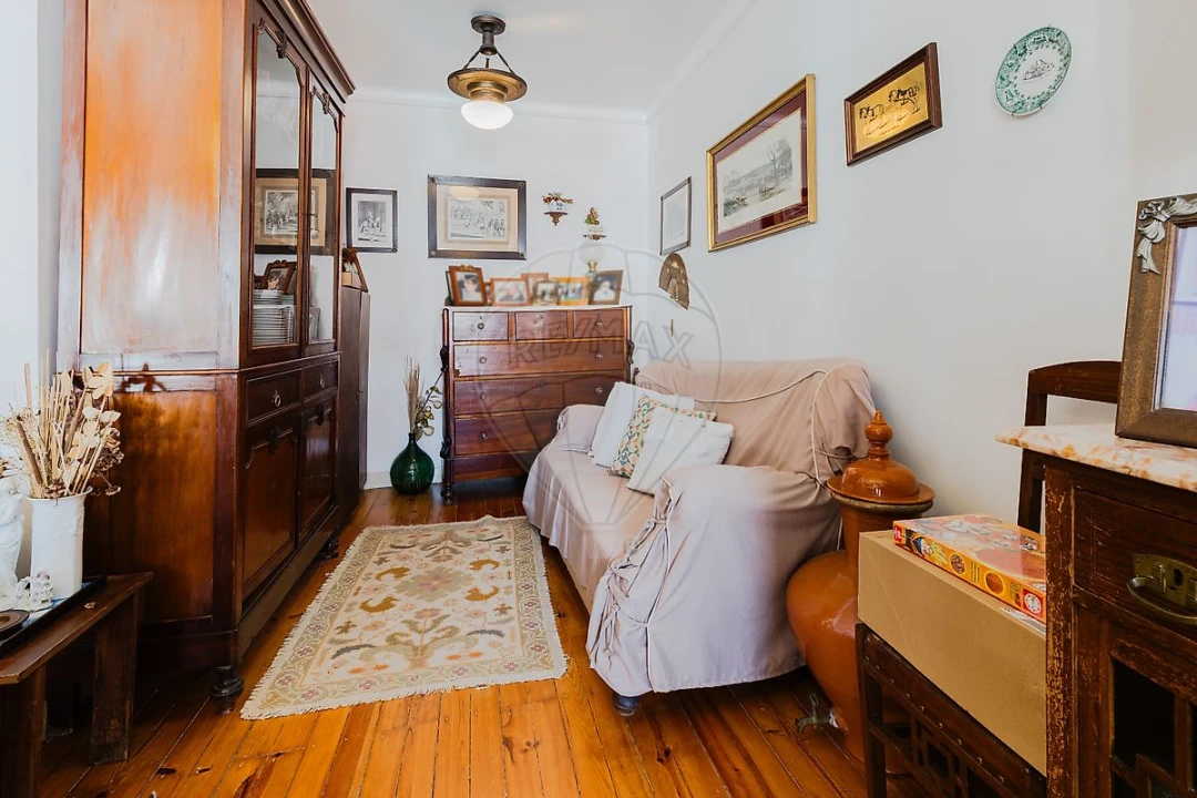 Apartamento T3 para Venda em Vila Franca de Xira Foto 3