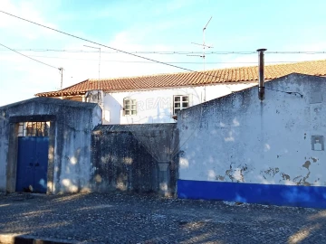 Moradia T4 para Venda em Pontevel