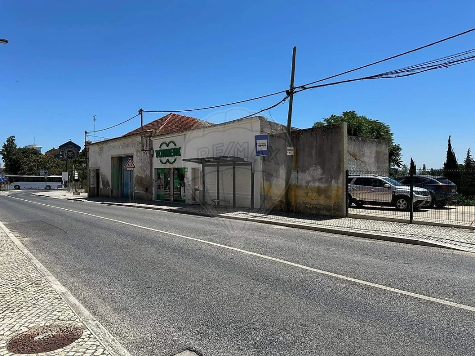 Loja para Arrendamento em Marvila, Ribeira Santarém, São Salvador, São Nicolau Foto 21