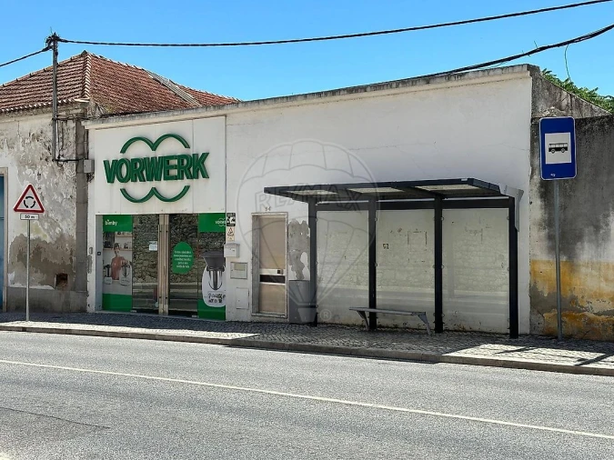 Loja para Arrendamento em Marvila, Ribeira Santarém, São Salvador, São Nicolau Foto 12