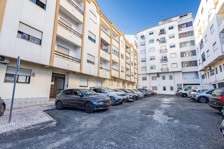 Apartamento T3 para Venda em Cartaxo e Vale da Pinta Foto 47
