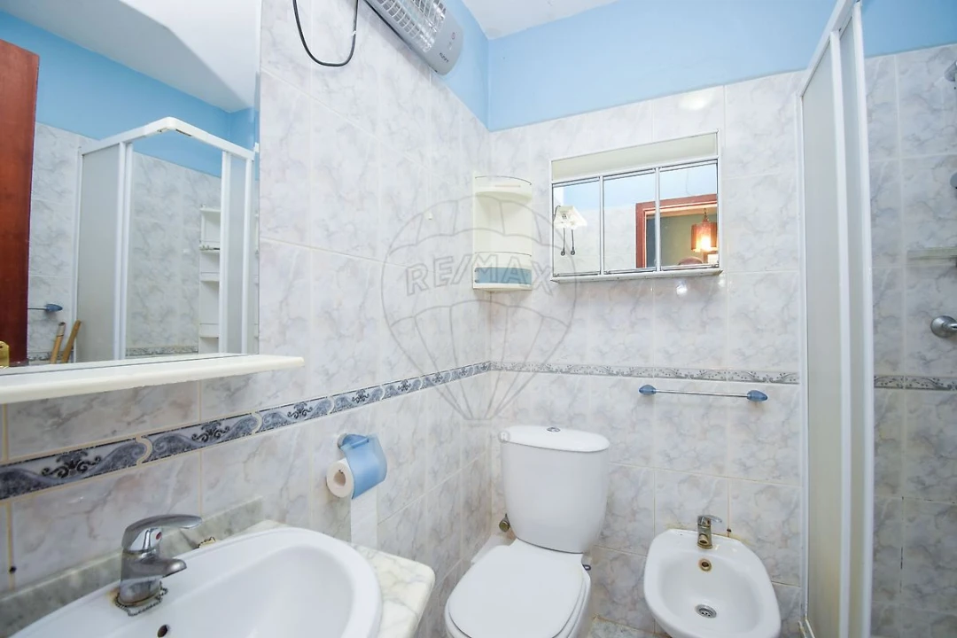 Apartamento T2 para Venda em Corroios Foto 3