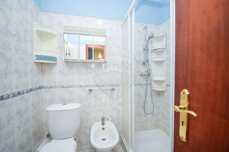 Apartamento T2 para Venda em Corroios Foto 4