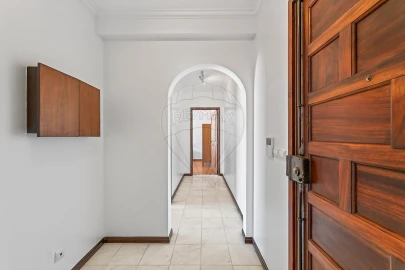 Apartamento T2 para Arrendamento em Encosta do Sol