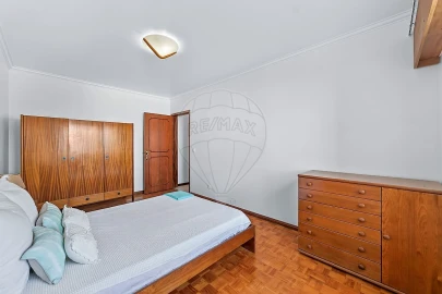 Apartamento T2 para Arrendamento em Encosta do Sol