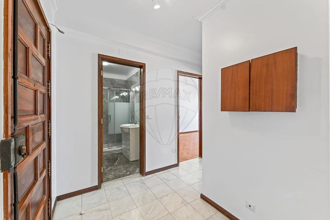 Apartamento T2 para Arrendamento em Encosta do Sol Foto 11