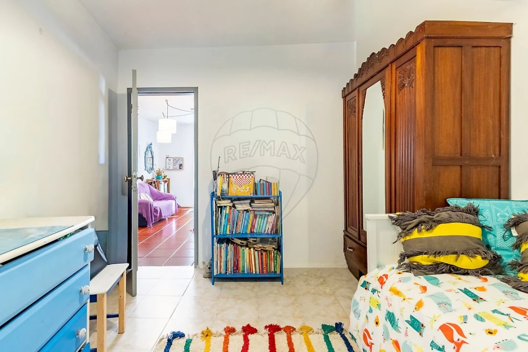 Moradia T2 para Venda em Dois Portos e Runa Foto 10