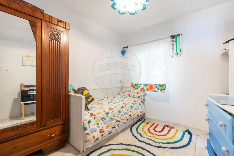 Moradia T2 para Venda em Dois Portos e Runa Foto 9