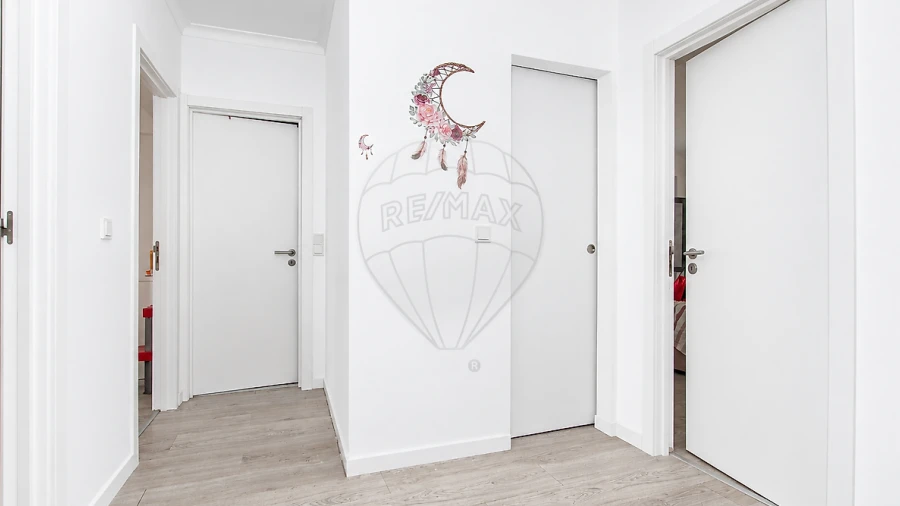 Apartamento T2 para Venda em Carregado e Cadafais