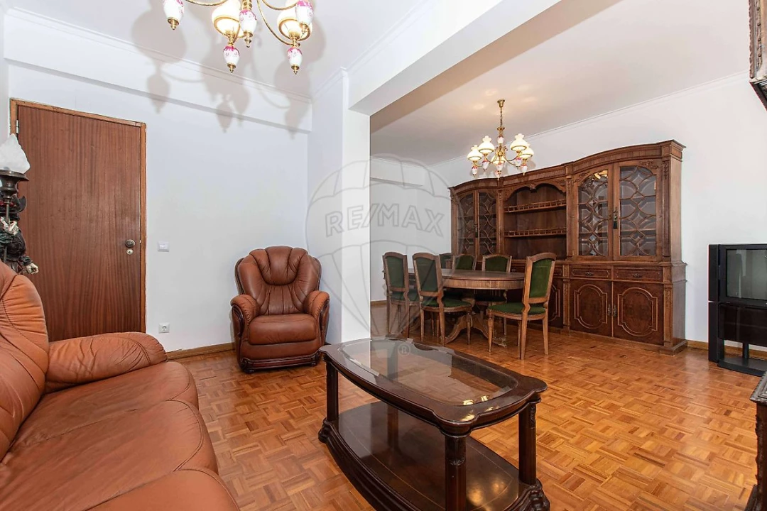Apartamento T2 para Arrendamento em Moscavide e Portela Foto 18