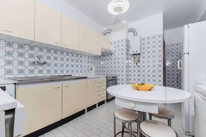 Apartamento T3 para Arrendamento em Moscavide e Portela