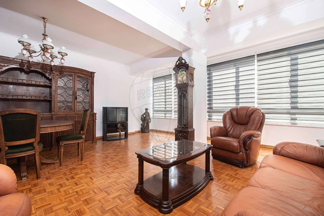 Apartamento T2 para Arrendamento em Moscavide e Portela Foto 25