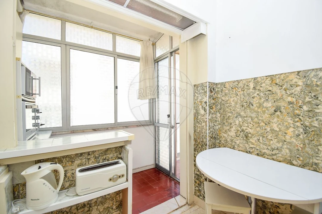Apartamento T2 para Venda em Massamá e Monte Abraão Foto 18