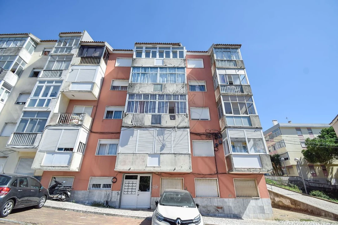 Apartamento T2 para Venda em Massamá e Monte Abraão Foto 4