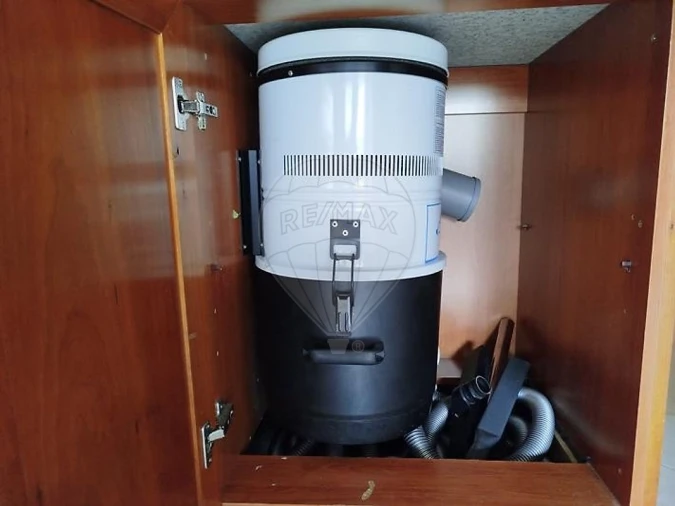 Apartamento T2 para Arrendamento em Casal de Cambra Foto 14
