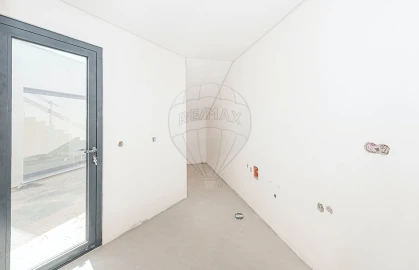 Moradia T4 para Venda em Aguas Belas