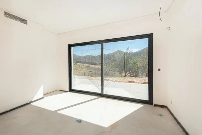 Moradia T4 para Venda em Aguas Belas