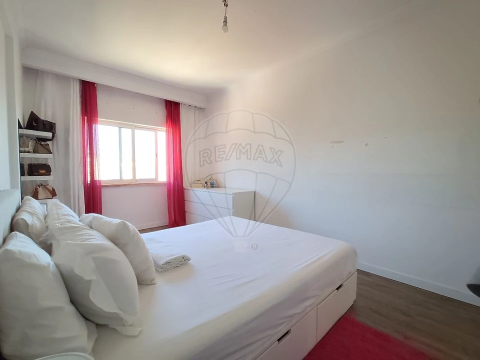 Apartamento T2 para Venda em Cacém e São Marcos Foto 20