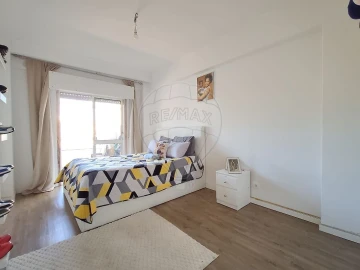 Apartamento T2 para Venda em Cacém e São Marcos