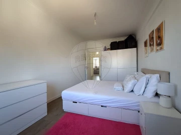 Apartamento T2 para Venda em Cacém e São Marcos