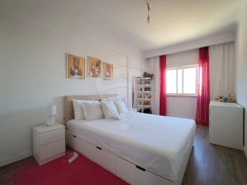 Apartamento T2 para Venda em Cacém e São Marcos