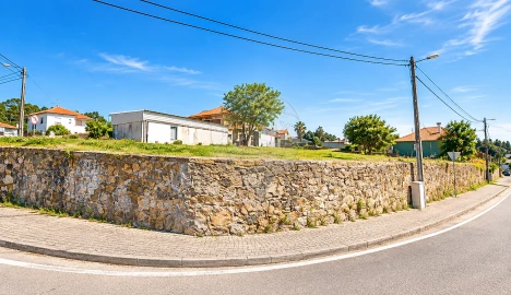 Moradia T2 para Arrendamento em Mozelos