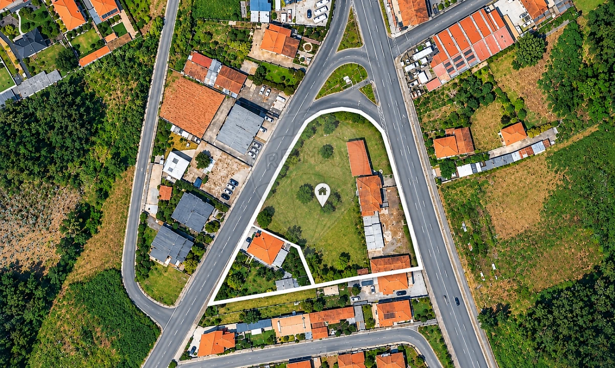 Moradia T2 para Arrendamento em Mozelos Foto 10