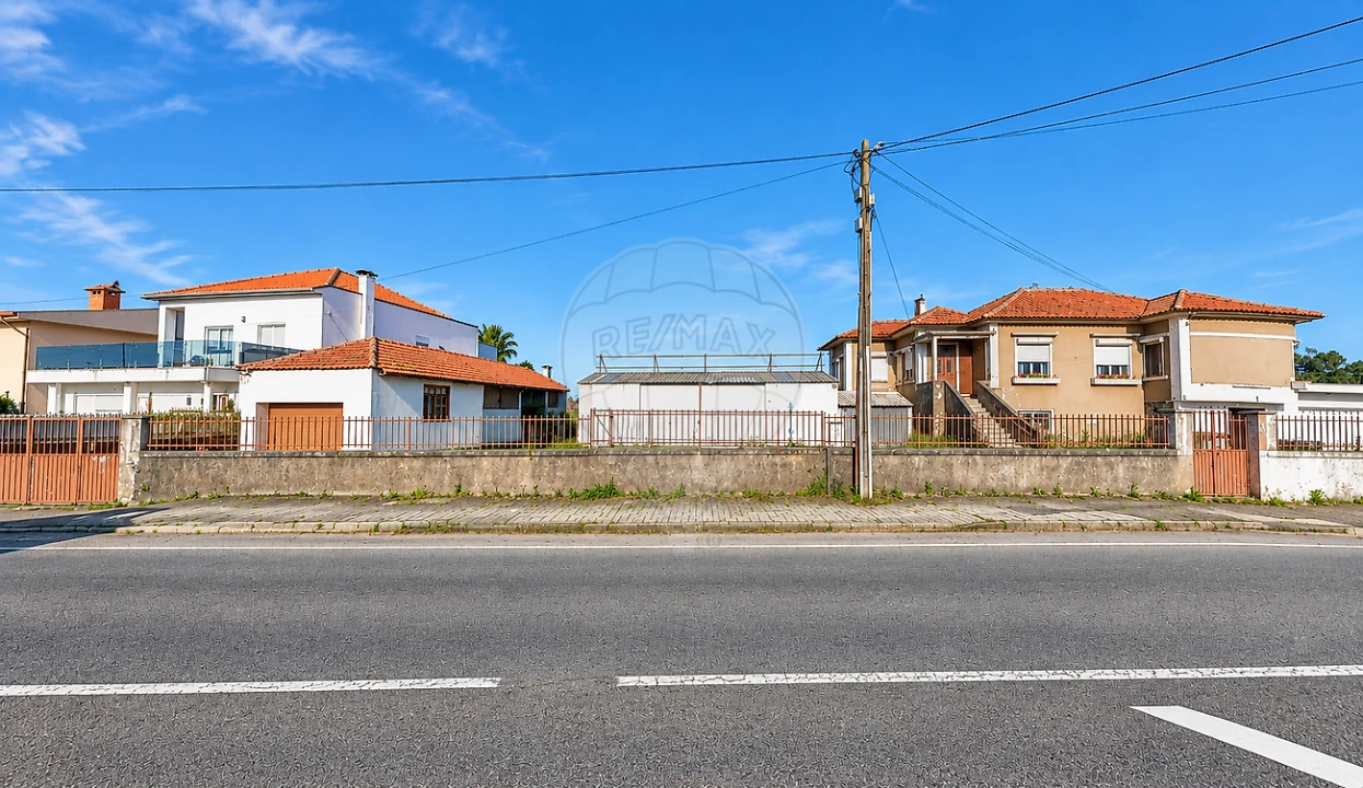 Moradia T2 para Arrendamento em Mozelos Foto 5