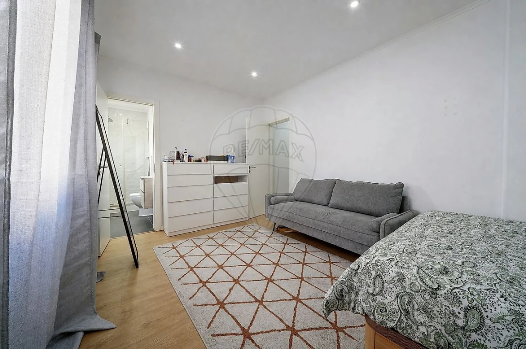 Apartamento T3 para Venda em Odivelas Foto 19