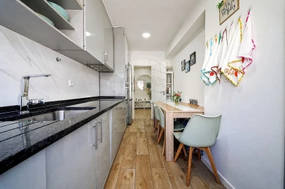 Apartamento T3 para Venda em Odivelas