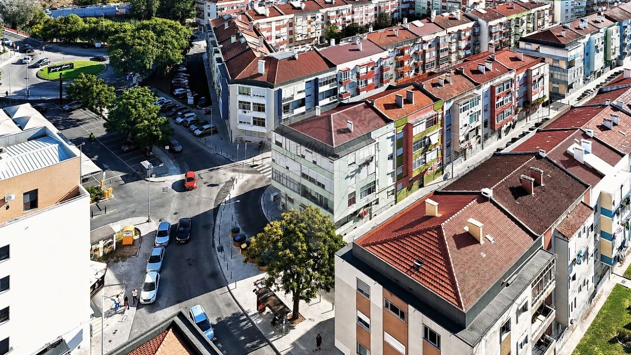 Apartamento T3 para Venda em Odivelas Foto 25