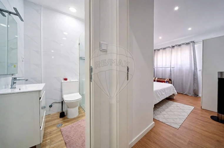 Apartamento T3 para Venda em Odivelas Foto 16