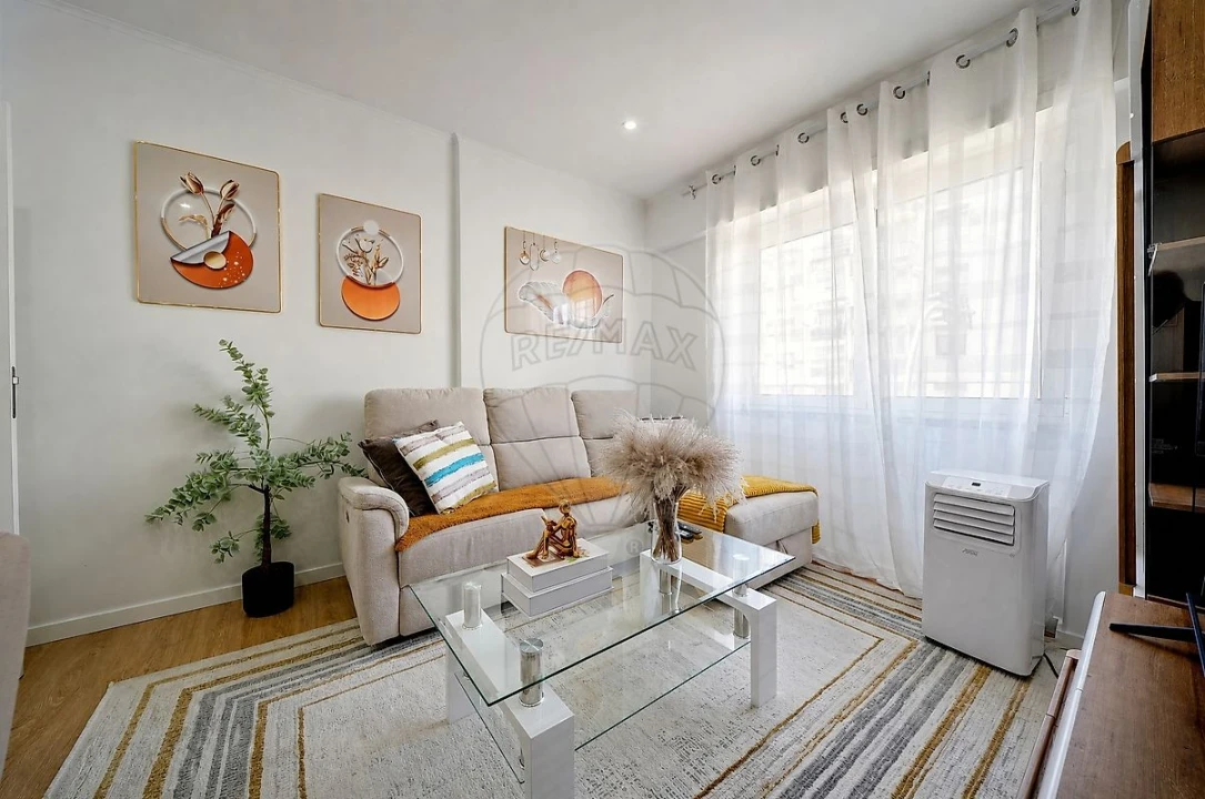 Apartamento T3 para Venda em Odivelas Foto 6