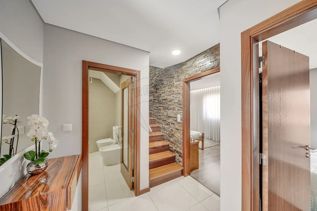 Apartamento T2 para Venda em Oiã Foto 8
