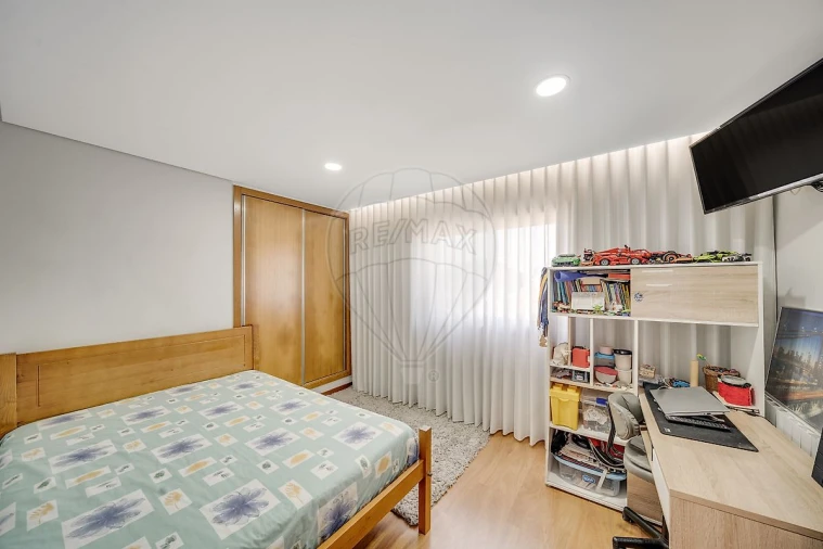 Apartamento T2 para Venda em Oiã Foto 4