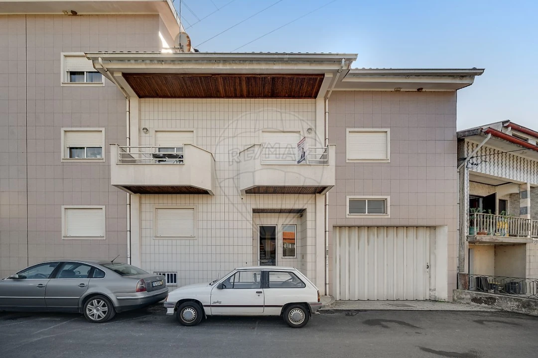 Apartamento T2 para Venda em Oiã Foto 15