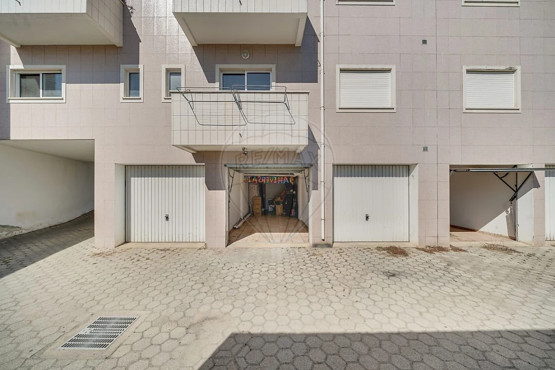 Apartamento T2 para Venda em Oiã Foto 17