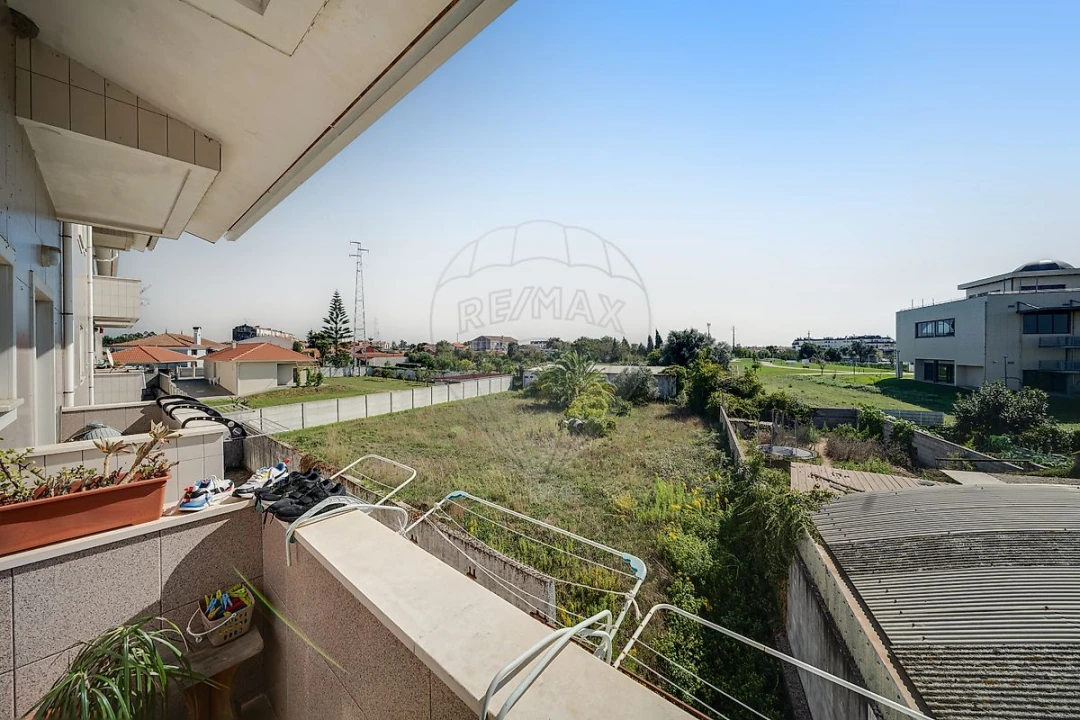 Apartamento T2 para Venda em Oiã Foto 2