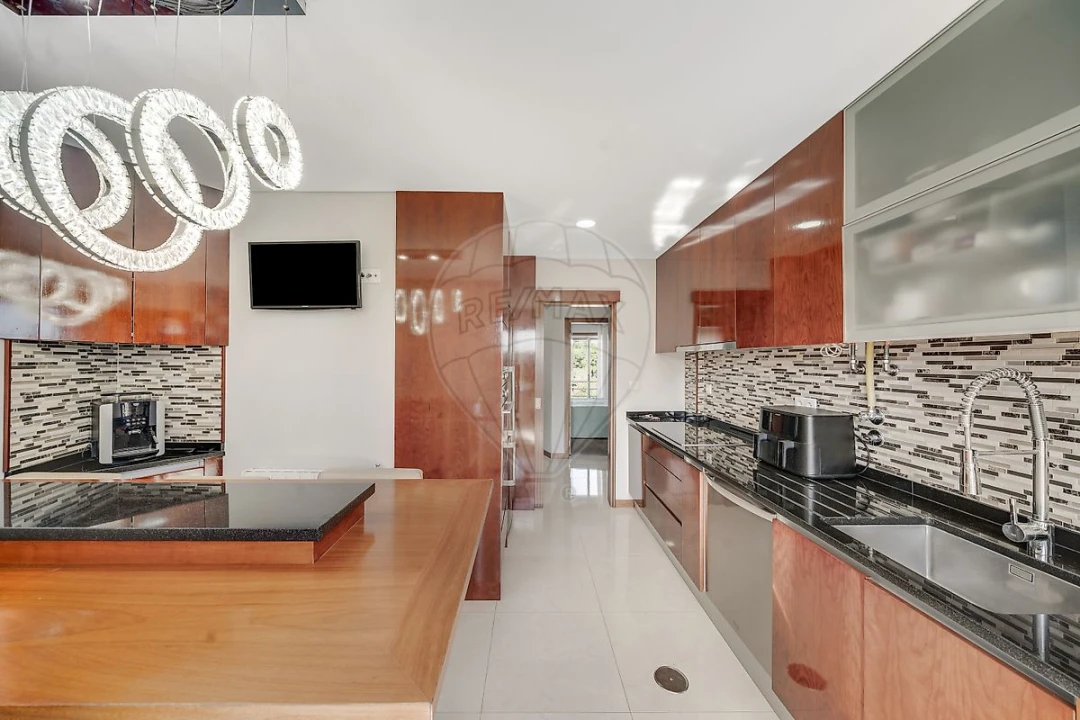 Apartamento T2 para Venda em Oiã Foto 1