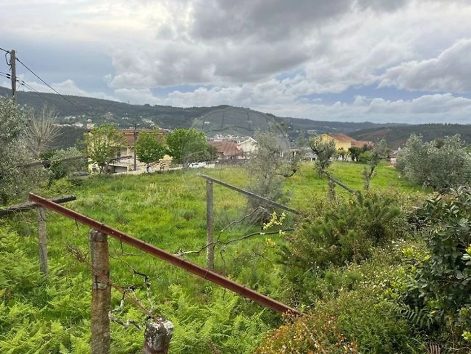 Moradia T3 para Venda em Rio Mau Foto 5