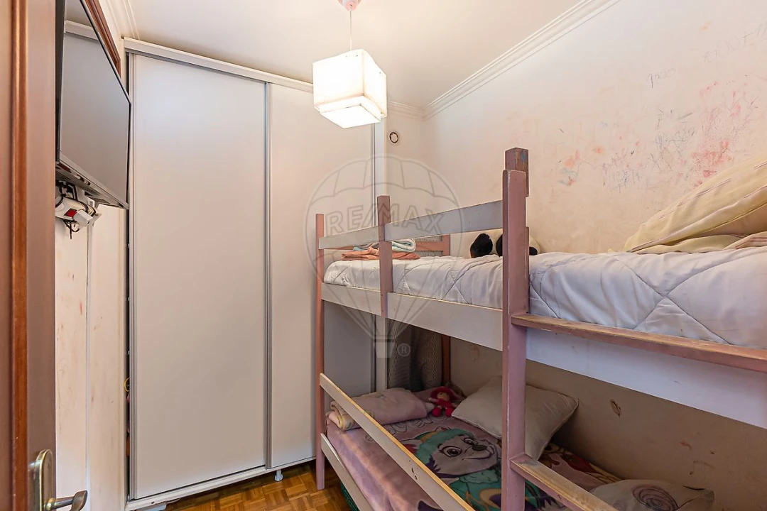 Apartamento T1 para Venda em Santa Marinha e São Pedro da Afurada Foto 1