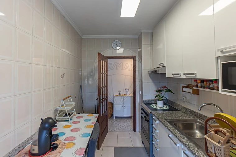 Apartamento T1 para Venda em Santa Marinha e São Pedro da Afurada Foto 14