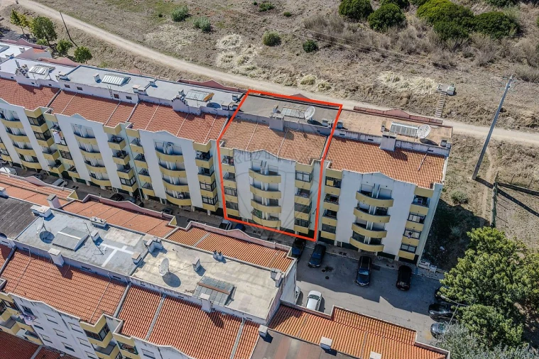 Apartamento T3 para Venda em Castanheira do Ribatejo e Cachoeiras Foto 25