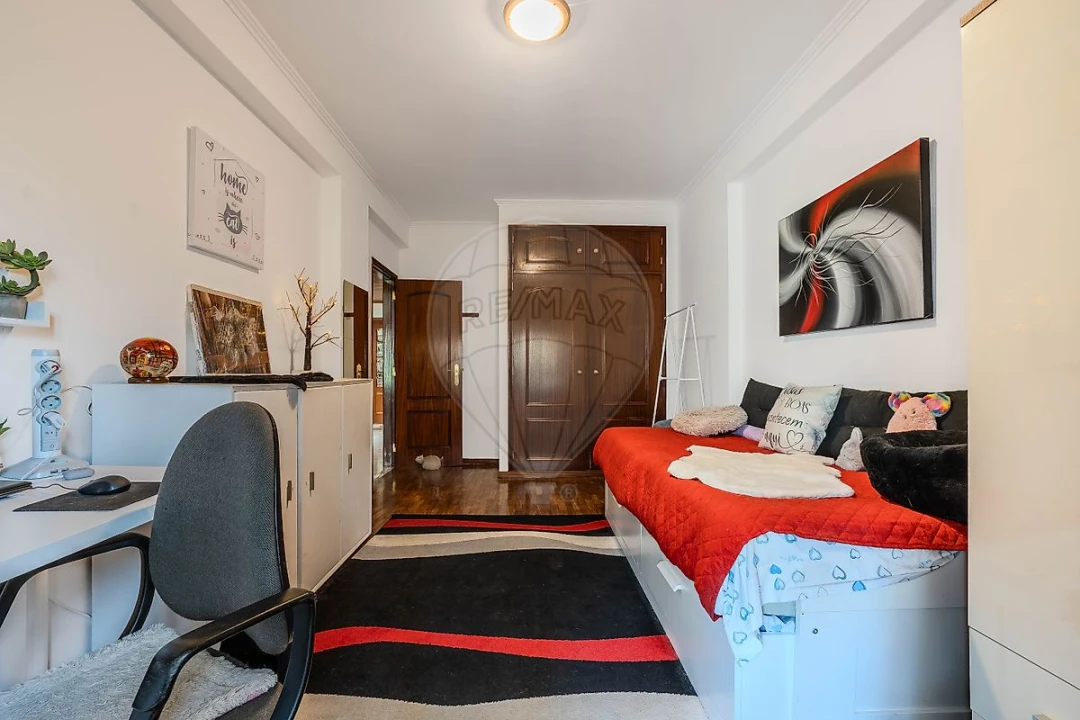 Apartamento T3 para Venda em Castanheira do Ribatejo e Cachoeiras Foto 11