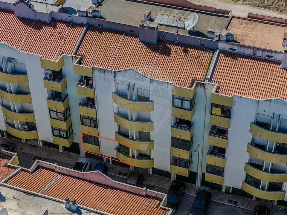 Apartamento T3 para Venda em Castanheira do Ribatejo e Cachoeiras Foto 23