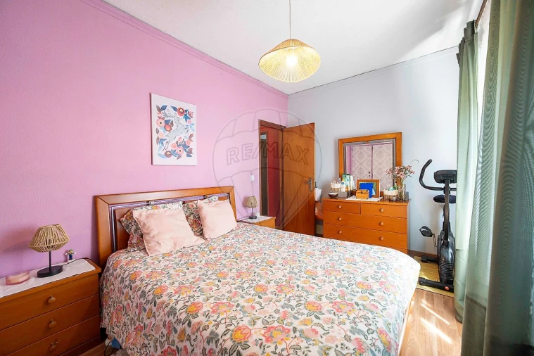 Apartamento T3 para Venda em Póvoa de Santa Iria e Forte da Casa Foto 18