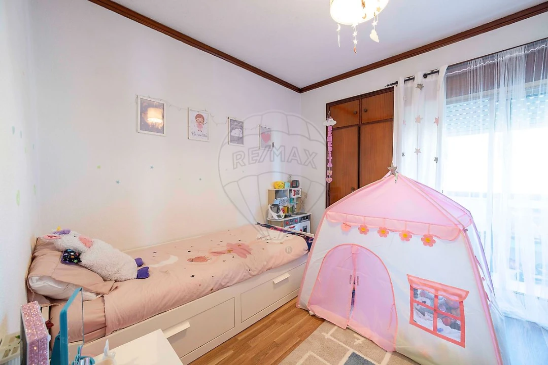 Apartamento T3 para Venda em Póvoa de Santa Iria e Forte da Casa Foto 20